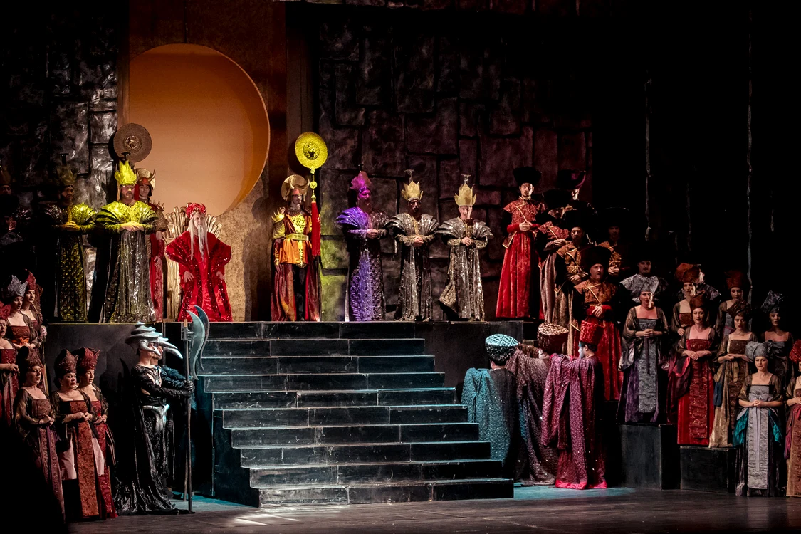Scenă din actul al II-lea. Foto Andrei Grigore / Opera Națională București