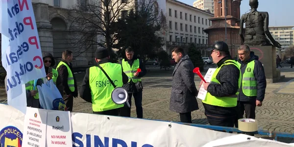Protestele poliţiştilor de la Sediul MAI