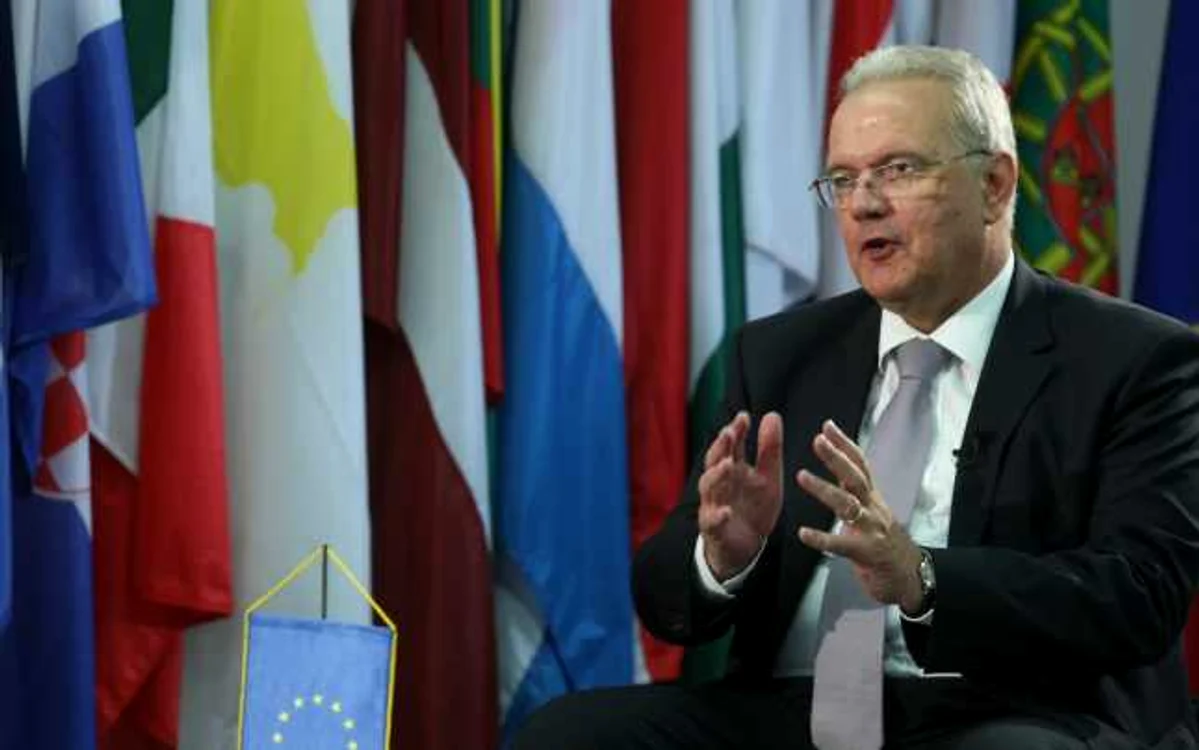 Comisarul european pentru Protecţia Consumatorilor, Neven Mimica, insistă asupra faptului că drepturile nu trebuie doar adoptate, ci şi respectate, iar ANPC să fie mai puternică FOTO Marian Iliescu