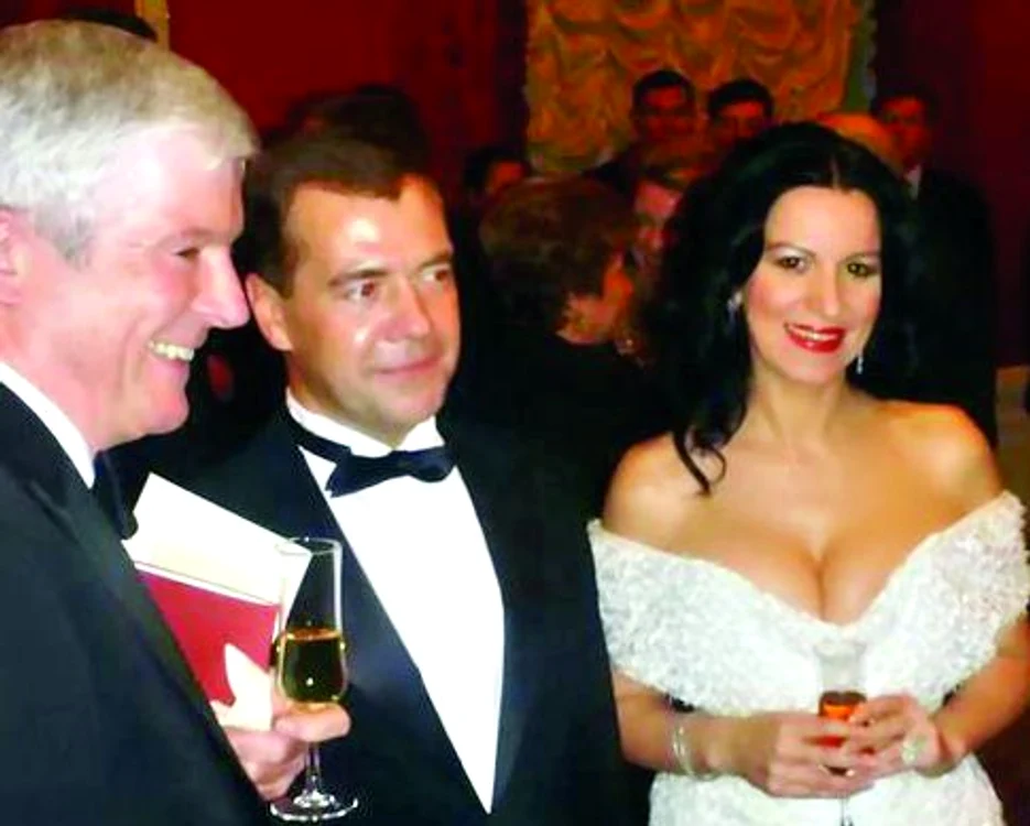 Preşedintele rus a  prezentat-o pe Angela  Gheorghiu celor mai  importanţi invitaţi