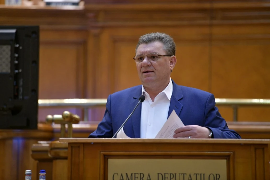 Dumitru Coarnă, printre cei trei aleşi care s-au abţinut la votul de adoptare a ratificării aderării Finlandei şi Suediei la NATO FOTO Arhivă