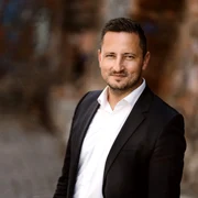 Nicu Stefanuta foto arhiva personala (4) jpg