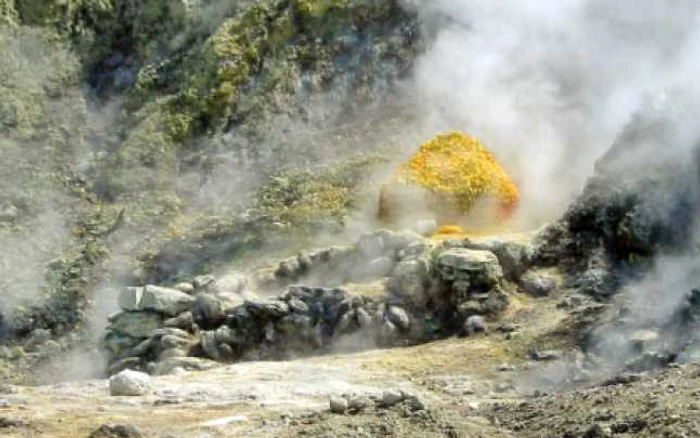 Vulcanil Campi Flegrei FOTO Arhivă