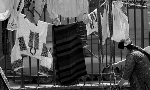 Târg cu meșteri la MȚR: Galeria de Artă Țărănească iese în curte jpeg