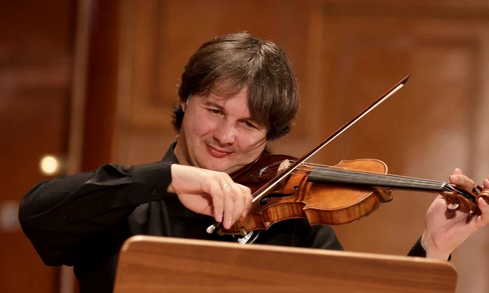 Violonistul Liviu Prunaru,  concert maestru al celei mai bine cotate orchestre simfonice din lume, în dublă ipostază la Sala Radio jpeg