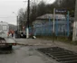 Un tânăr şofer teribilist a reuşit să intre cu maşina în stâlp. Maşina a luat foc iar şoferul de 19 ani a fost salvat de pompieri