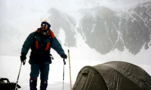 Primul român pe Everest/ FOTO jpeg