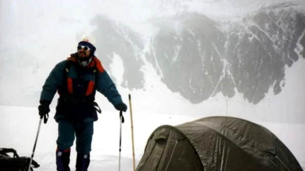 Primul român pe Everest/ FOTO jpeg