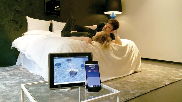 Salteaua îl pârăşte pe soţul adulterin direct pe telefonul soţiei