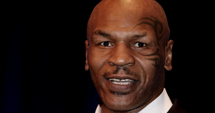 Mike Tyson va vedea Casa Poporului cu tot cu senatori