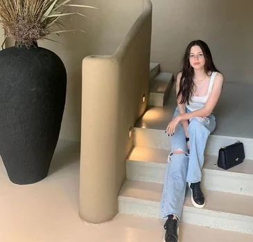 3 1fiica andreei marin png png