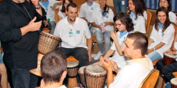 Olimpicii români: ''Şcoala nu ne ajută deloc''