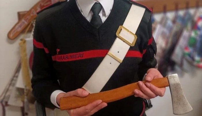 Securea confiscată de carabinieri de la român FOTO e-tv.it