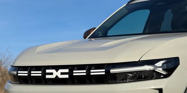 Dacia Duster TCe 130 4x4   siglă față Foto Adevărul Auto jpg