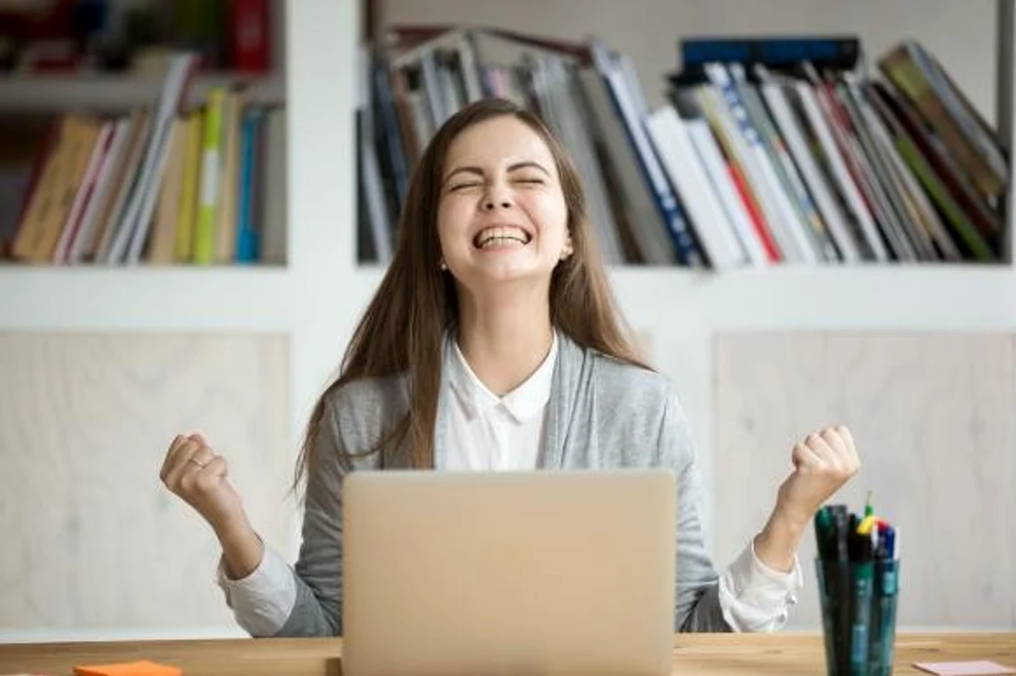 
    Ministerul Educației pune la dispoziție ghidul completării fișei de înscriere la liceuFOTO: Click!  