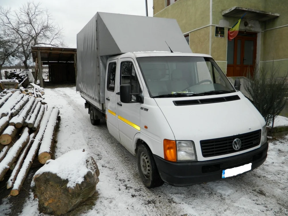 Autoutilitara a fost confiscată FOTO IJJ Sălaj