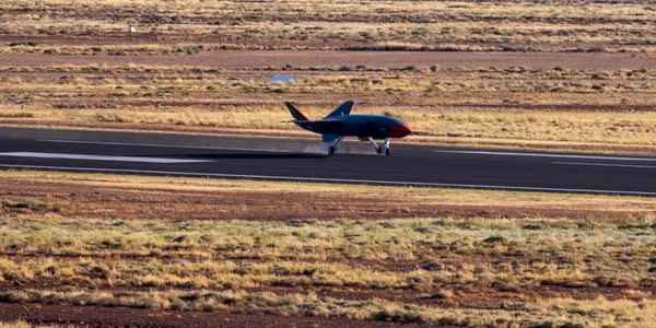avion fara pilot camaradul credincios
