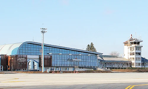 baza aeroport jpeg