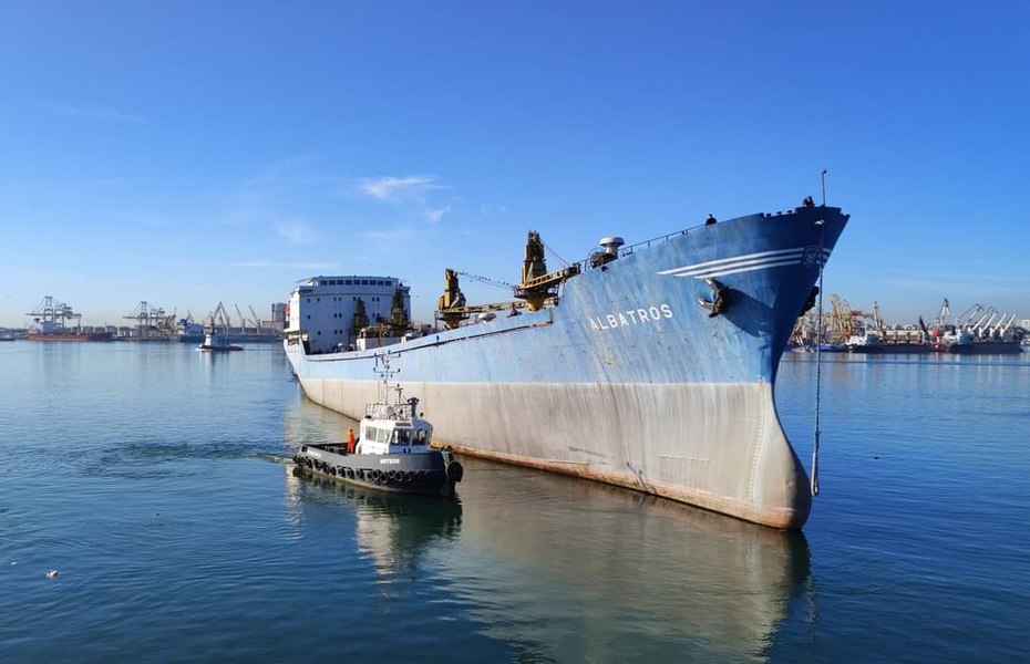 „Albatros“, ultima navă care a navigat sub pavilion românesc, dusă la fier vechi