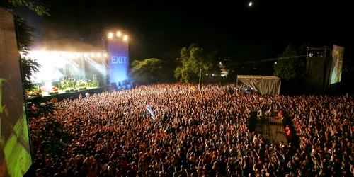 EXIT 2011 găzduiește peste 400 de performance-uri la cele 20 de scene din fortăreța Petrovaradin din Novi Sad.