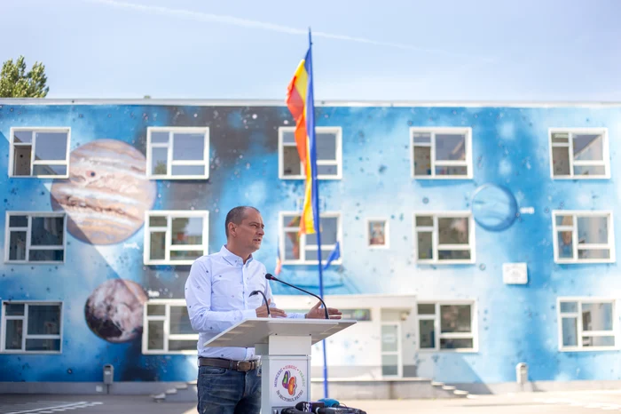 Daniel Băluță, primarul Sectorului 4, a susținut luna aceasta o conferință de presă cu privire la măsurile de protecție pentru anul scolar 2020-2021Foto: Inquam / Ilona Andrei