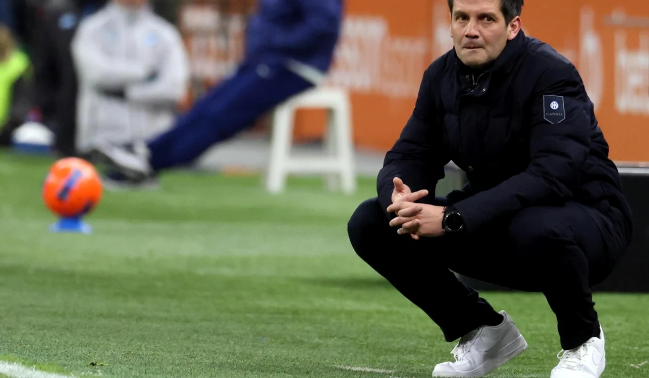 Cristi Chivu și-a condus echipa spre un rezultat onorabil (FOTO: EPA)