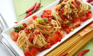 spaghete picante cu rosii jpeg