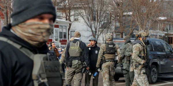Agenți ai serviciului de imigrație- Minneapolis FOTO EPA-EFE 