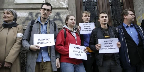 protest studenti litere impotriva oug 7. FOTO Inquam Photos/Octav Ganea
