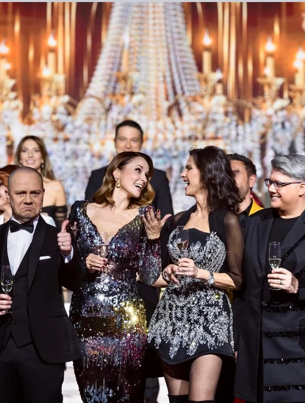 Andreea Marin, Ramona Bădescu și Iuliana Tudor , la Revelionul TVR foto: Facebook