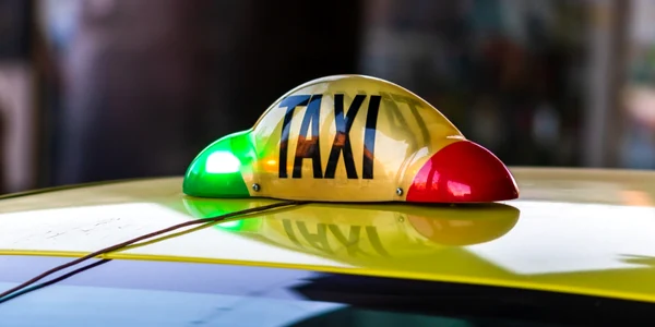 Taxi, foto Shutterstock jpg
