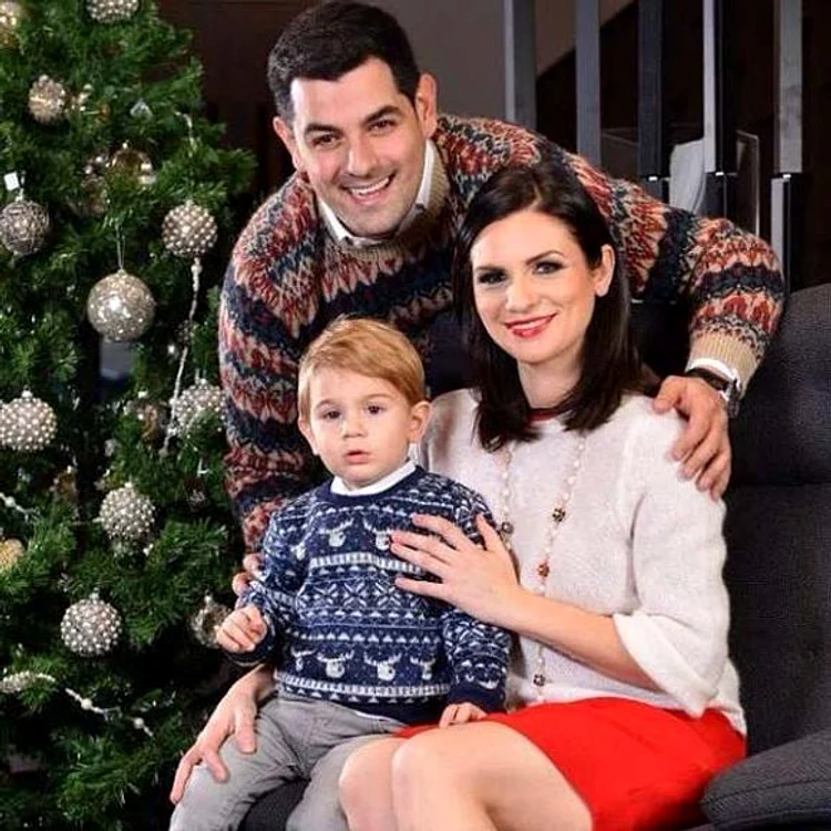 
    Cântăreaţa Ellie White a petrecut Sărbătorile alături de cele mai dragi fiinţeFoto: Arhivă personală  