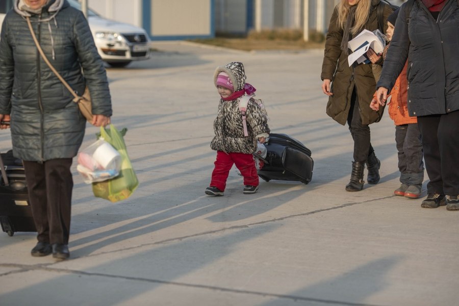 România nu este pe lista ţărilor cu dublă cetăţenie în Ucraina. Comunitatea românească vorbeşte de discriminare