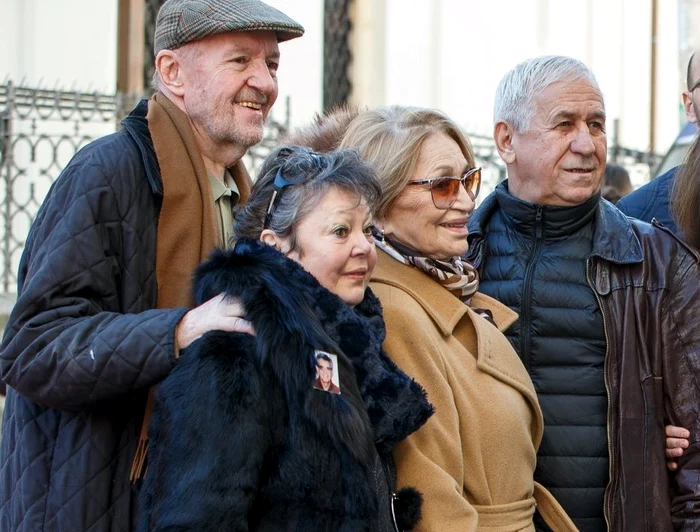 Decembrie 2019. Vladimir Găitan, alături de Anca Pandrea, Gabriela Dinică și George MihăițăFoto: Facebook / Teatrul de Comedie