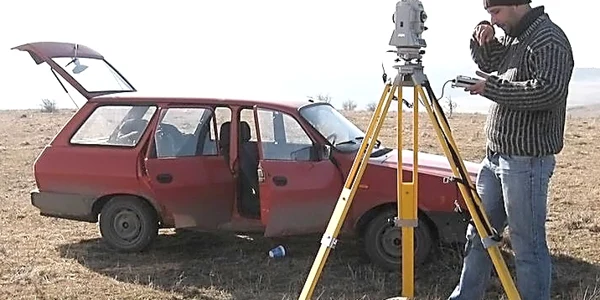 Primarii repetenţi la retrocedarea imobilelor