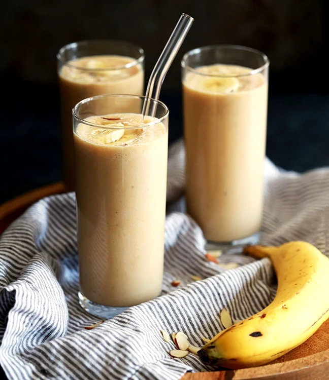 almond butter banana smoothie mm jpeg