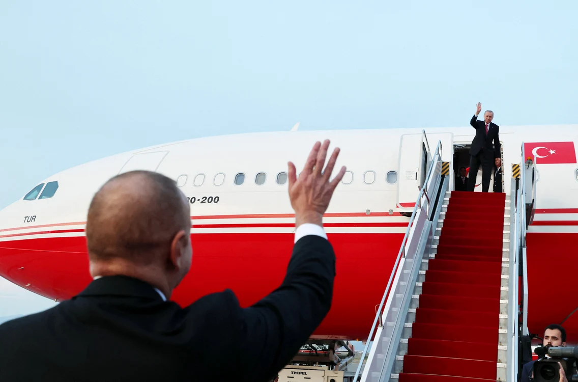 Recep Erdogan a discutat cu președintele Azerbaidjanului FOTO Profimedia