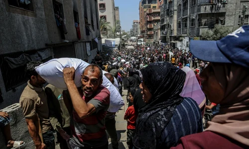 Palestinieni strămutați   ajutoare umanitare Gaza City FOTO EPA EFE jpg