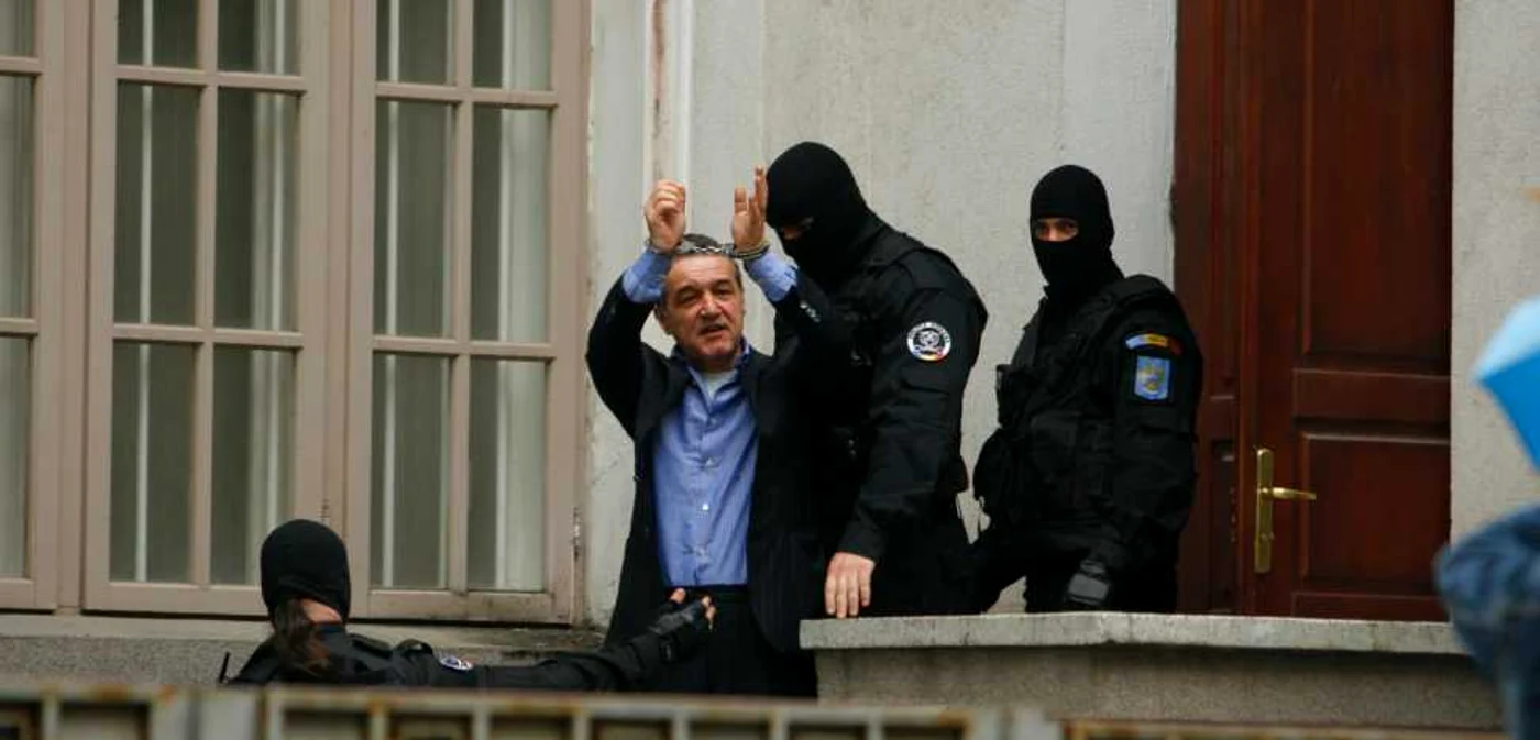 Gigi Becali s-a predat singur, luni seară