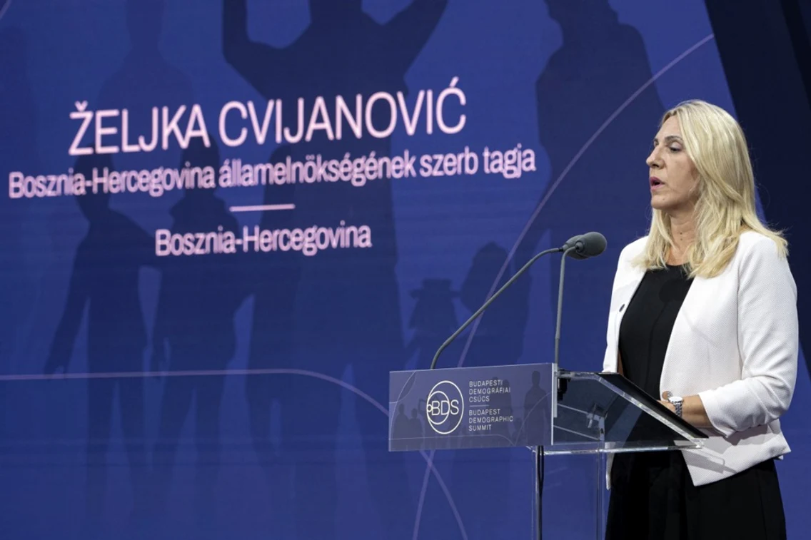 Zeljka Cvijanovic la summitul demografic de la Budapesta Foto EPA EFE jpg