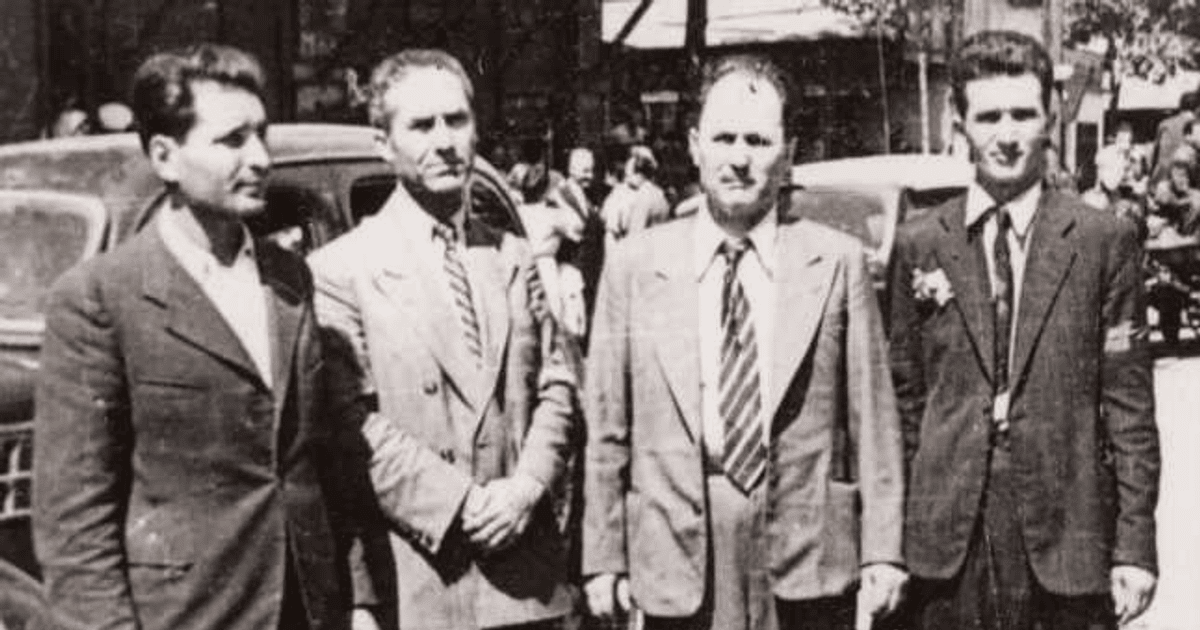 Apostol parcursul politic al unui comunist ilegalist de la