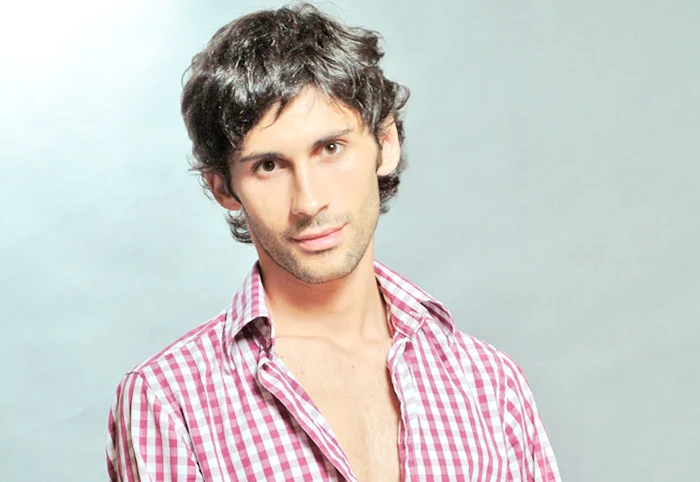 Ludmila pune pe fugă admiratoarele  cântăreţului Dan Bălan