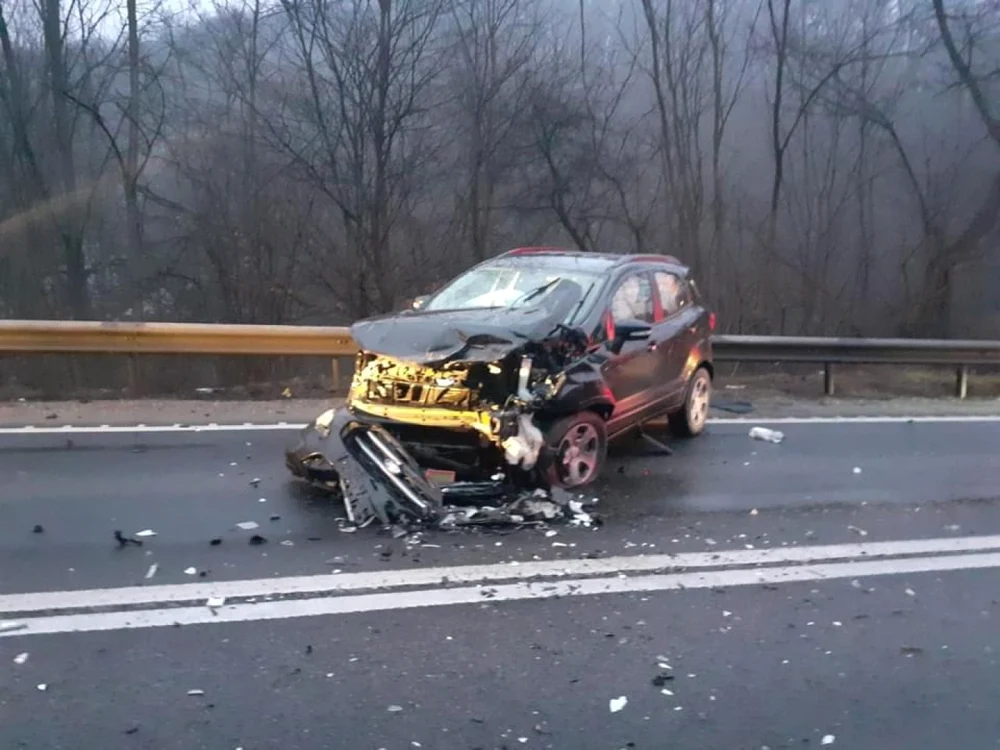 Accident rutier pe DN 1 - Sibiu - Hula Bradului Foto Adevărul