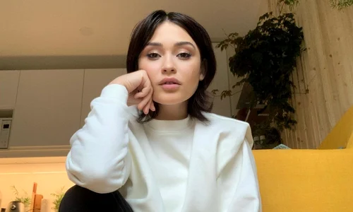 6 irina rimes s a mutat in franta 2 jpg jpeg