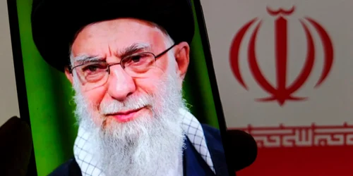 ayatollah Ali Khamenei jpg