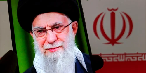 ayatollah Ali Khamenei jpg