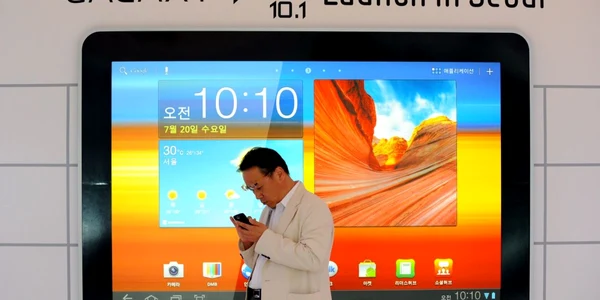 Samsung se luptă pentru titlul de cel mai mare producător de telefoane mobole, la mare concurență cu Apple 