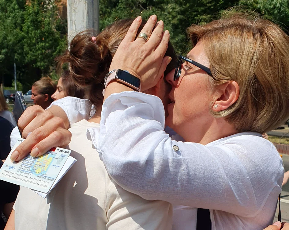 Părinții au trăit emoțiile examenului alături de copii FOTO Adevarul