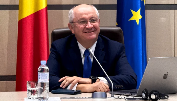 Republica Moldova are un nou Guvern. Cabinetul condus de Alexandru Munteanu a trecut de votul Parlamentului