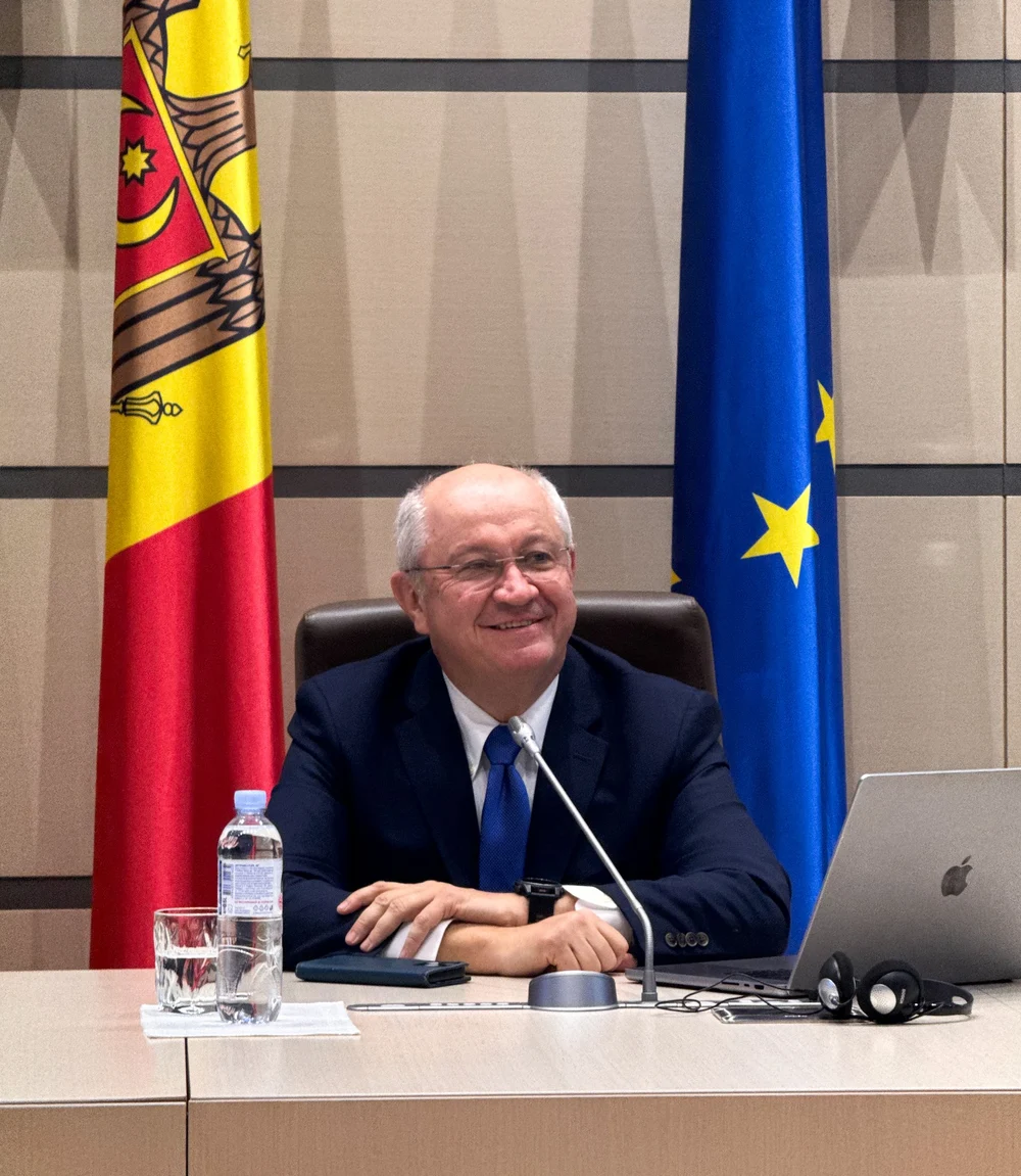 Consultări între candidatul la șefia Guvernului moldovean și partide. Care dintre ele refuză să-și dea votul pentru el